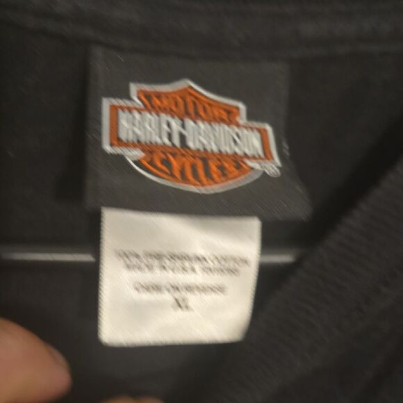 Harley-Davidson Black Tee with Flame Design - Picture 3 of 5